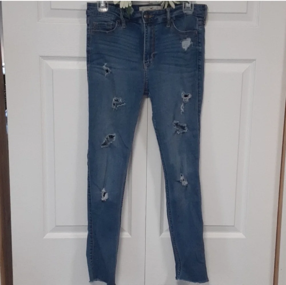 Hollister High Rise Super Skinny Distressed Jeans